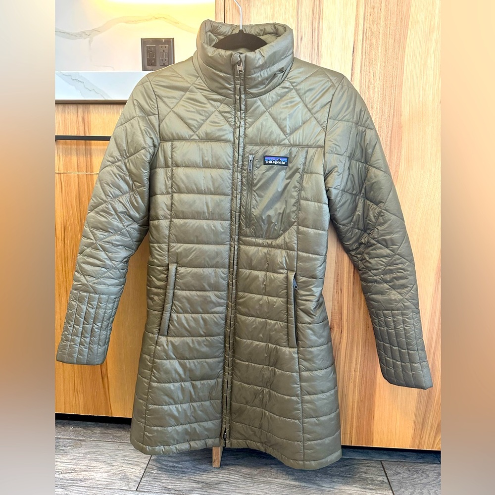 Patagonia nano puff parka